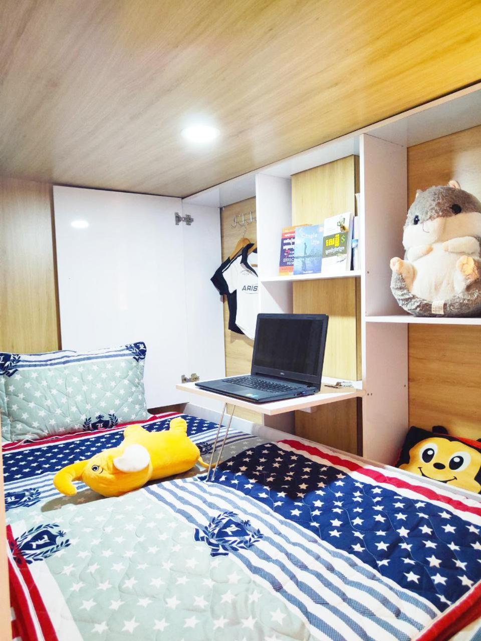 Tva Homestay - Tva Sleepbox - Tva Working Space Phnom Penh Extérieur photo